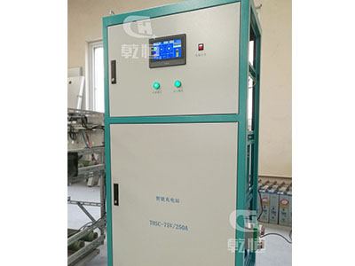 山西24V/100A智能伸缩充电机